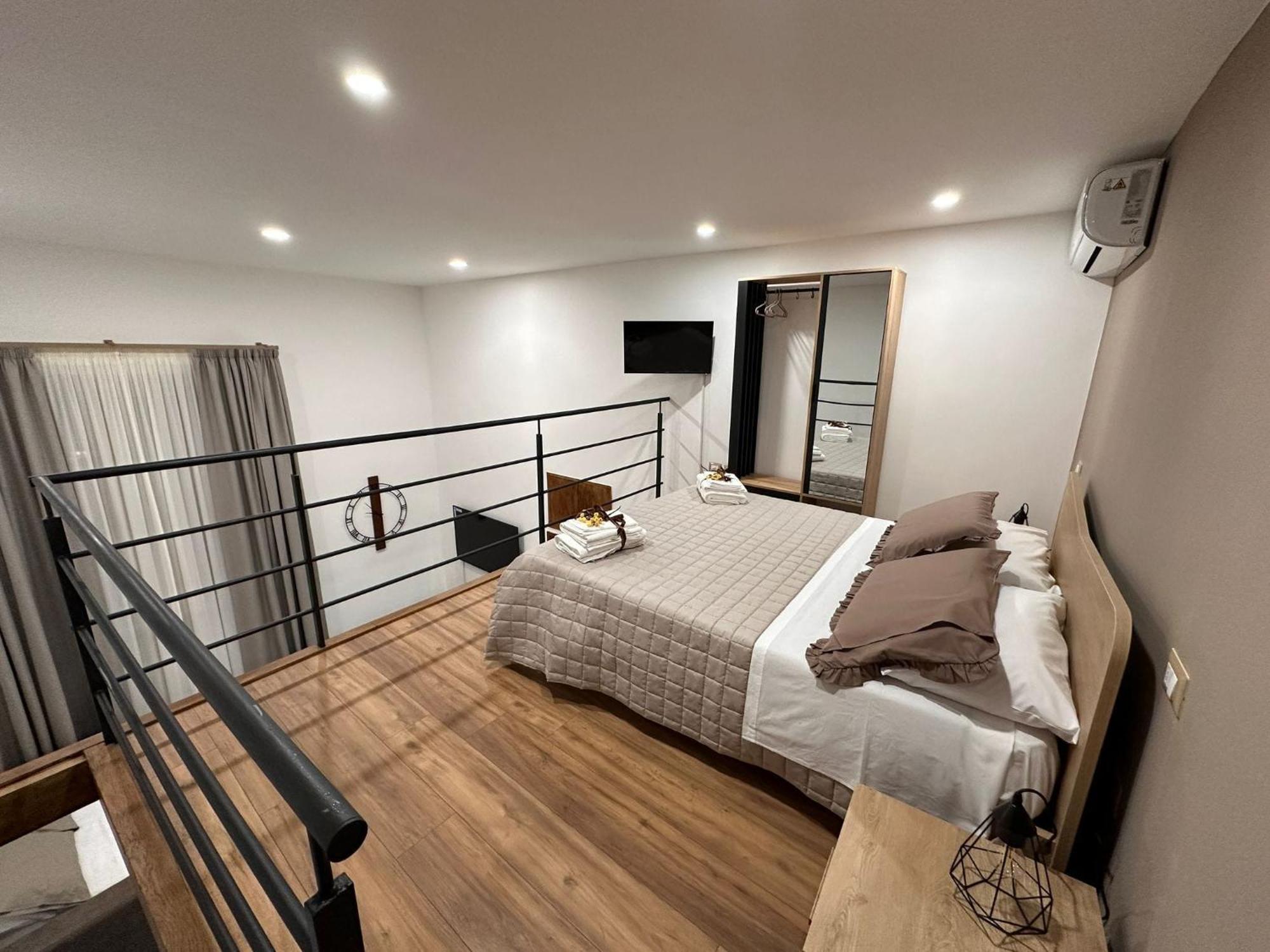 Appartement Le Radici Di Parthenope Napels