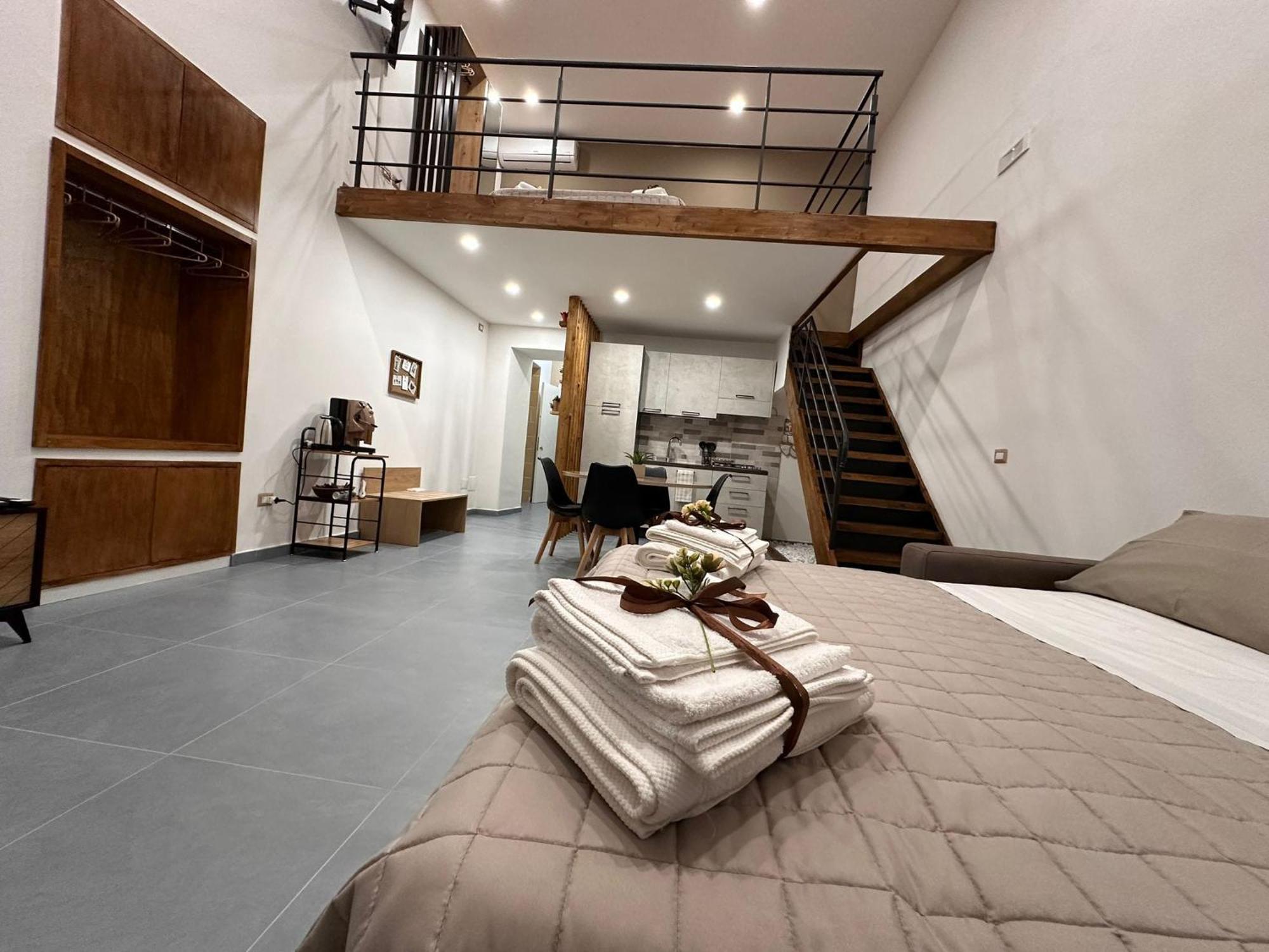 Appartement Le Radici Di Parthenope Napels